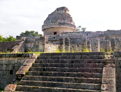 Yucatan chichen itza planetarium photo