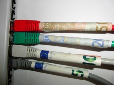 Netz - Switch und Geld
