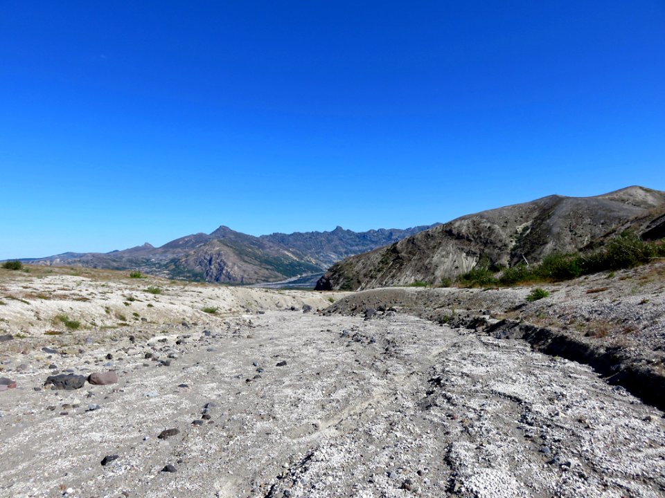 Truman / Loowit Trail at Mt. St. Helens NM in WA