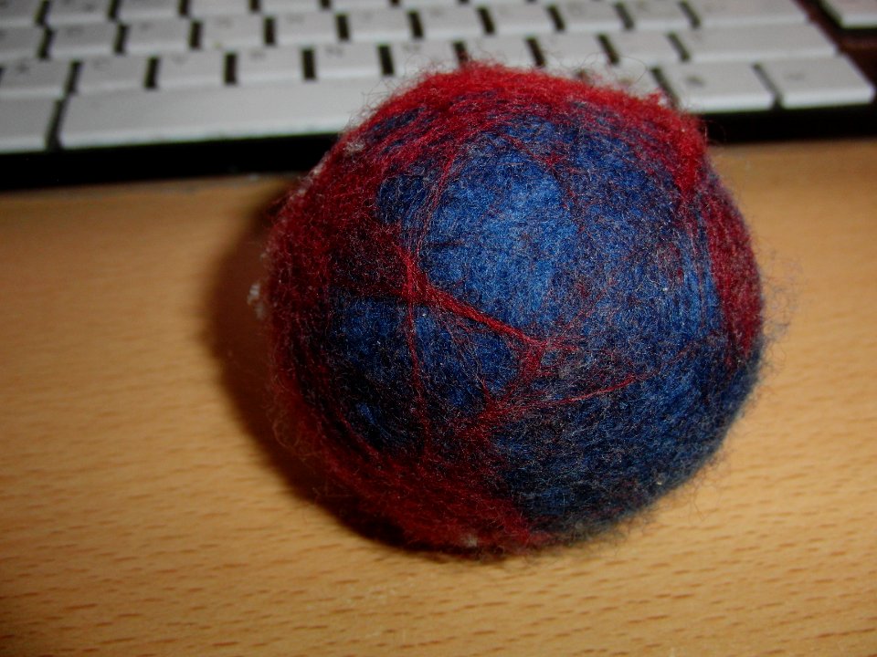 Tastatur und Ball