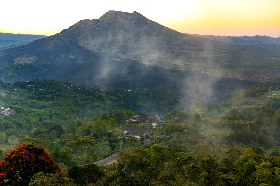Volcano World