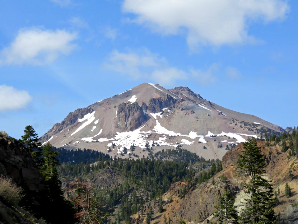 Lassen Volcanic NP in CA