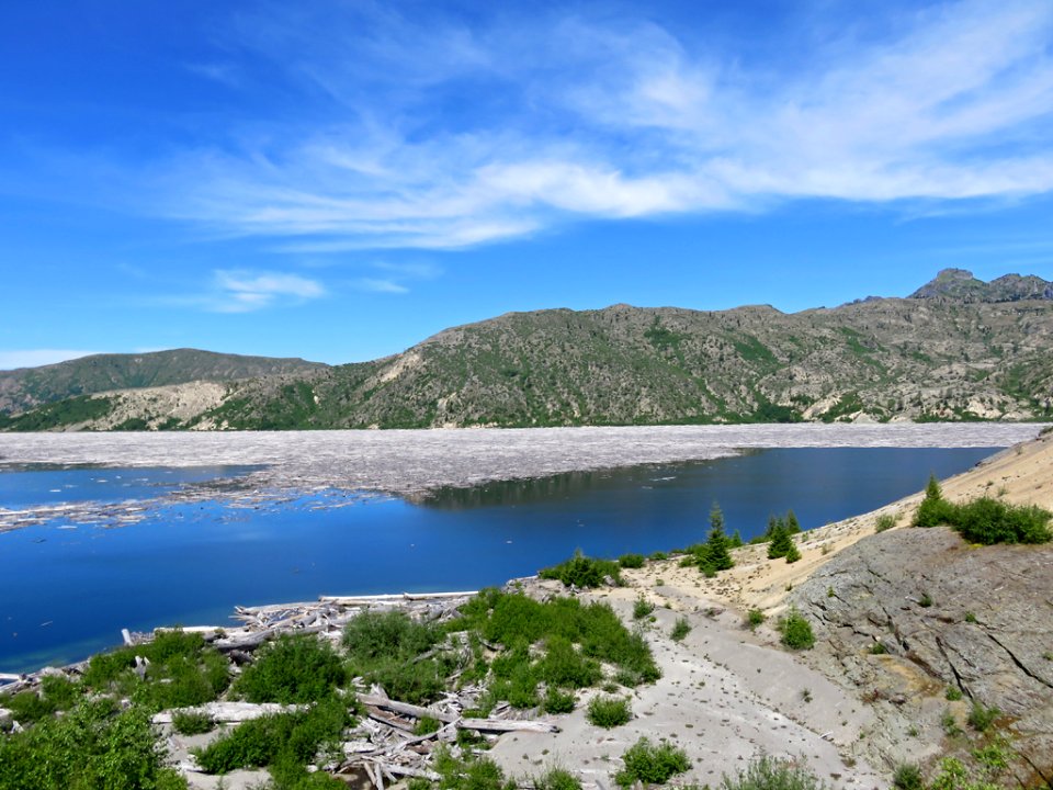 Spirit Lake at Mt. St. Helens NM in WA