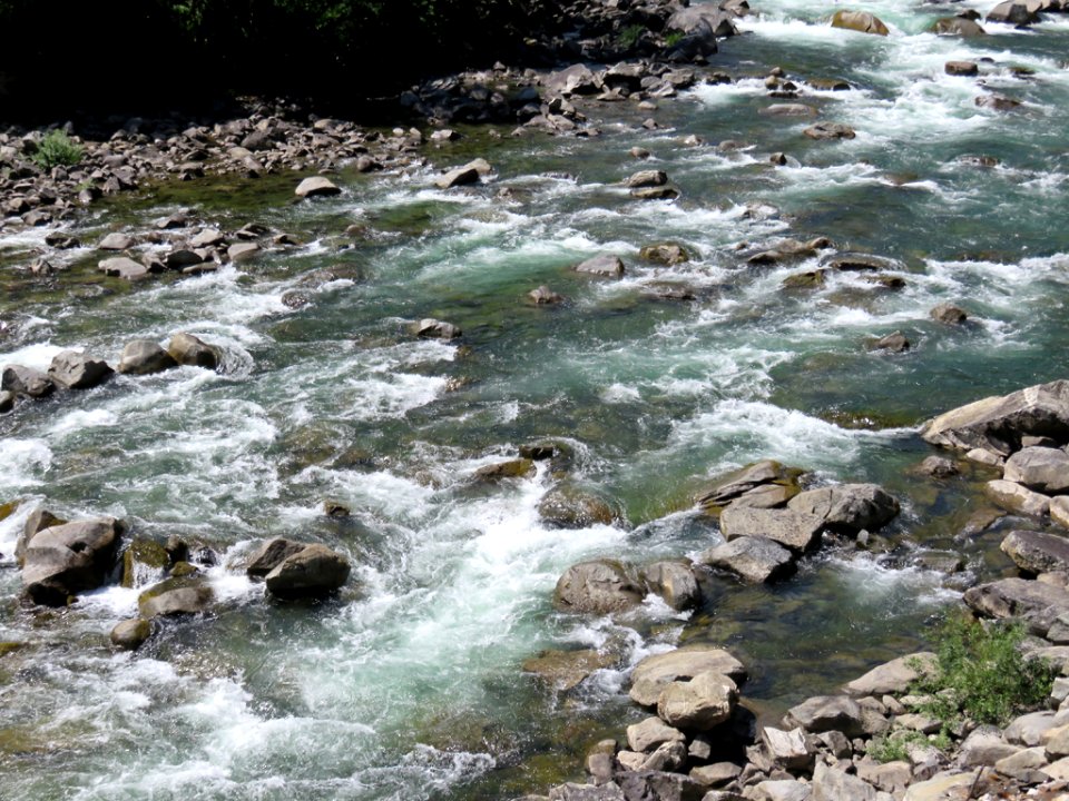 Wenatchee River in WA