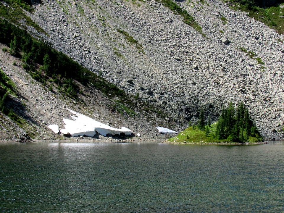 Lake Ann at North Cascades NP in WA