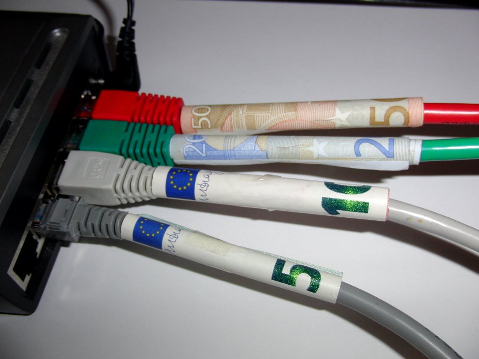 Netz - Switch und Geld