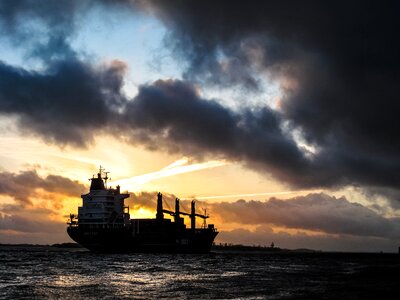 Boat ship oil photo