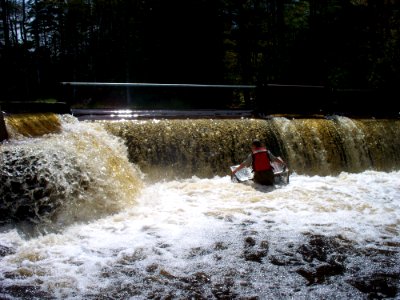 Deploying a Portable Assessment Trap at the Rock River, Wisconsin. photo