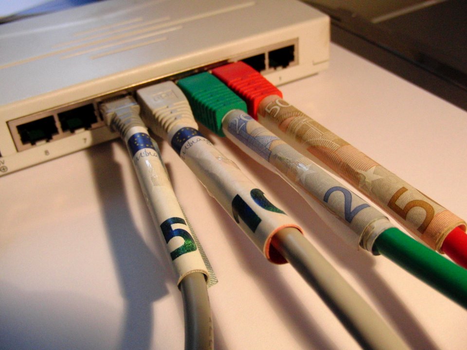 Netz - Switch und Geld