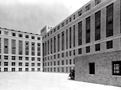 1936 (Apr 1) South Bldg, view of inside Court 3 looking North USDA Construction Photo Collection (1)