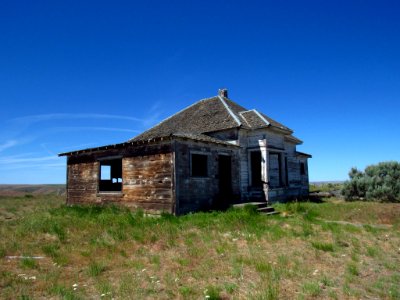 Abandoned House in Central Oregon