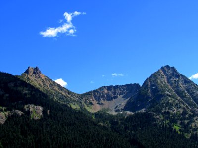 Maple Pass Trail at North Cascades NP in WA