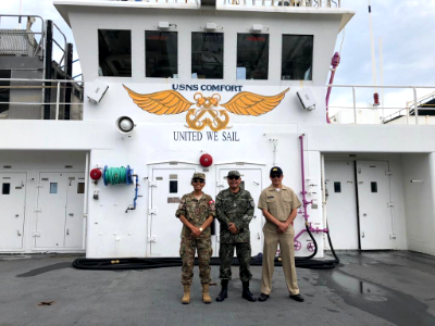 Médicos militares peruanos integran misión del USNS Comfort
