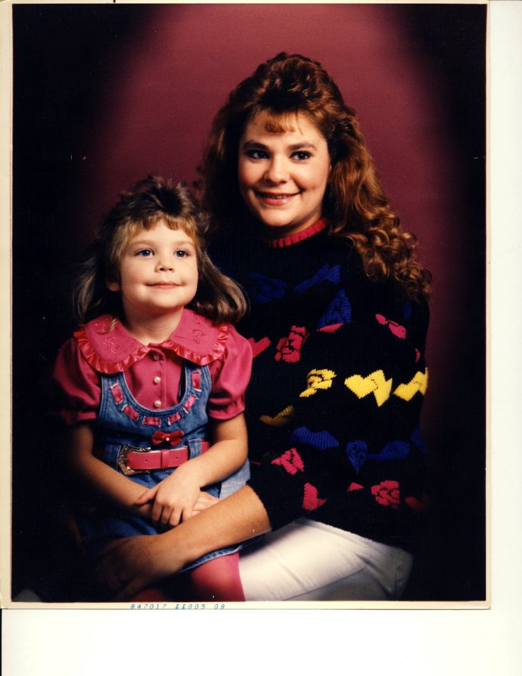 FOUND: 90s sweater