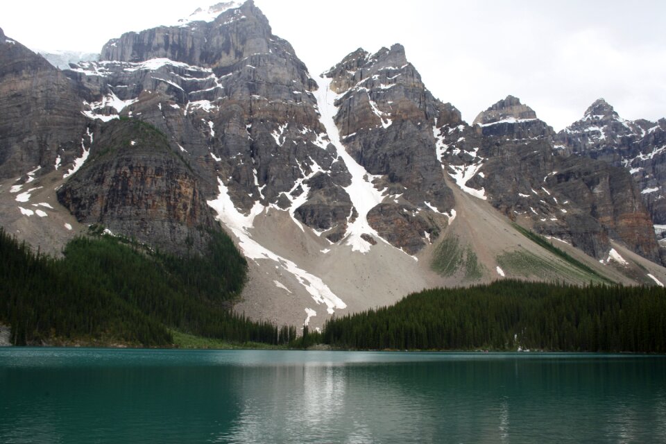 Canada moraine rockies photo