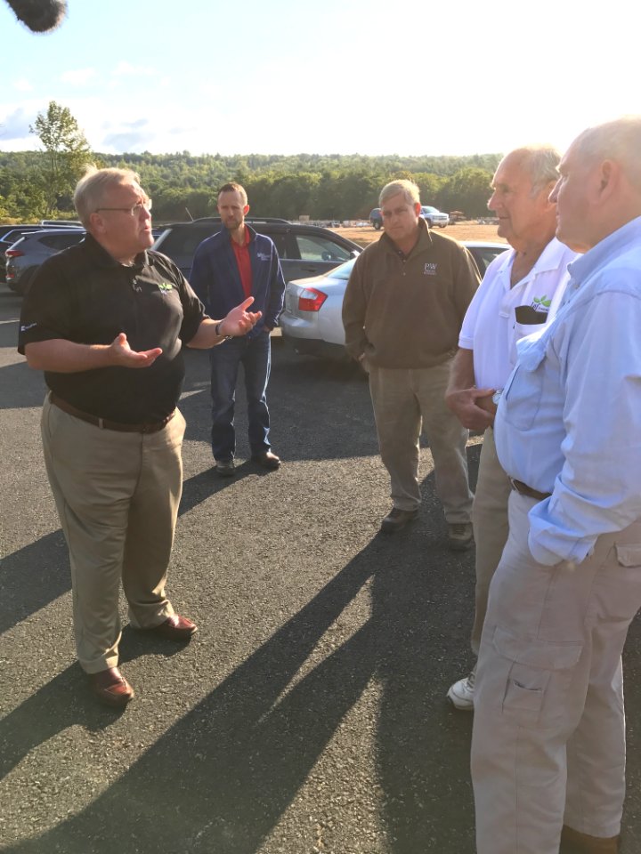 Agriculture Secretary Perdue tours the Lēf Hydroponic Farm, in  Lēf Farm, Loudon, NH, on Sep 1, 2017. USDA Photo by Lance Cheung.