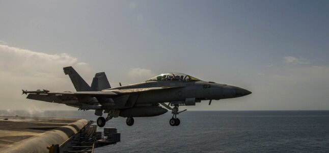 Carrier deck plane