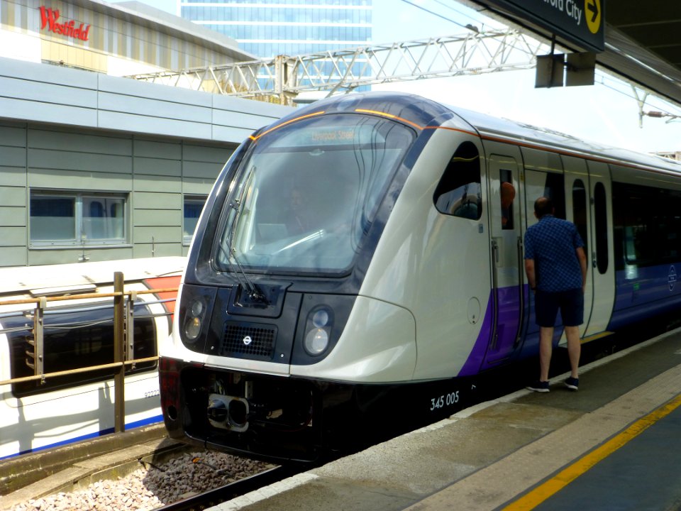 345005-1992Tube-Stratford-P1410181