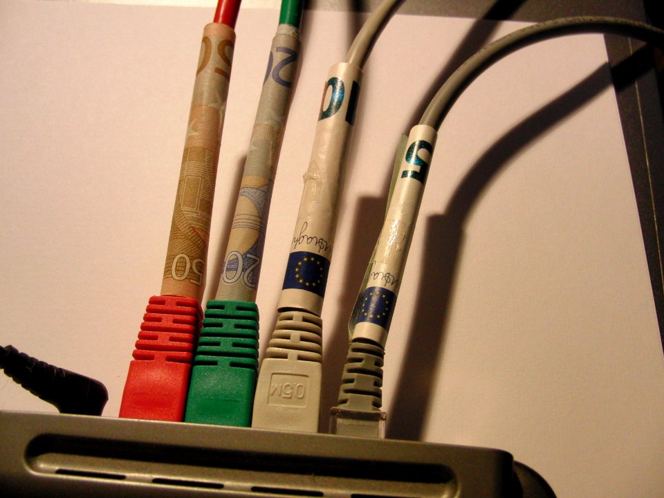 Netz - Switch und Geld