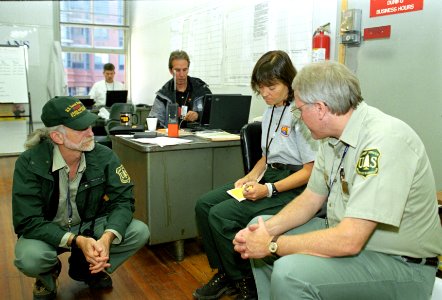20120106-OC-AMW-0742