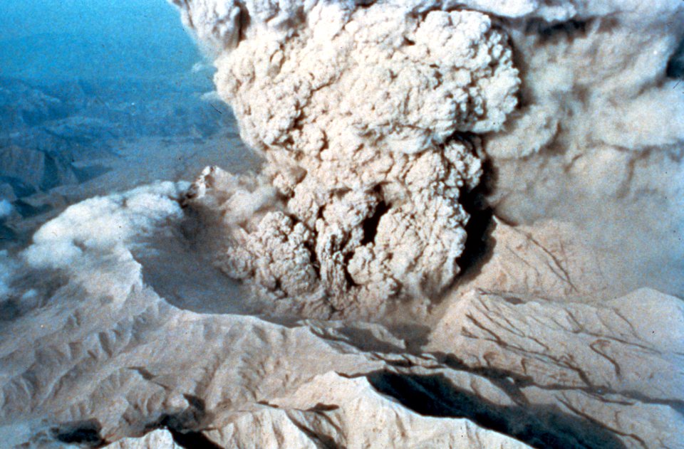 Eruption of Pinatubo Volcano (22 June 1991) (Luzon Volcanic Arc, Philippines)