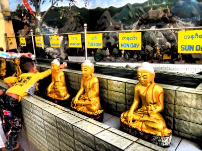 Buddhist statues photo