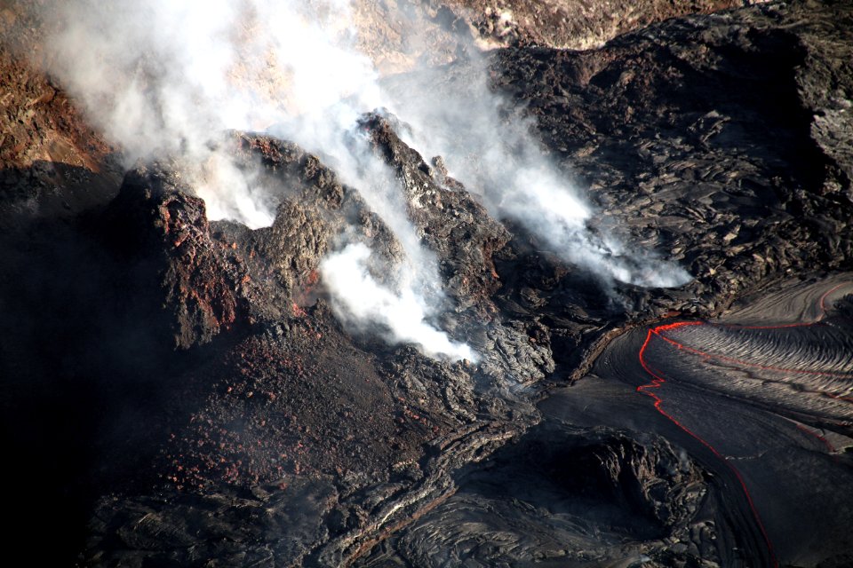 Halemaumau Crater (18 March 2021) (Kilauea Volcano, Hawaii) 1