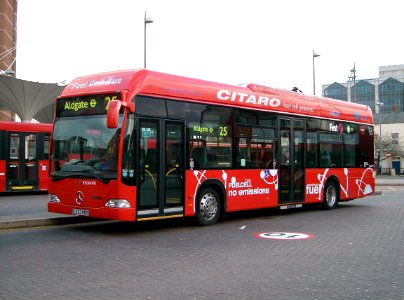 Citaro-HydrogenBus-London-CIMG0112 photo