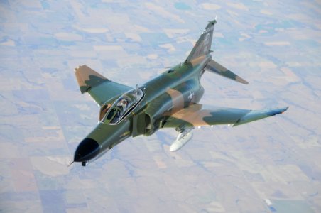 McDonnell Douglas F-4 "Phantom II"