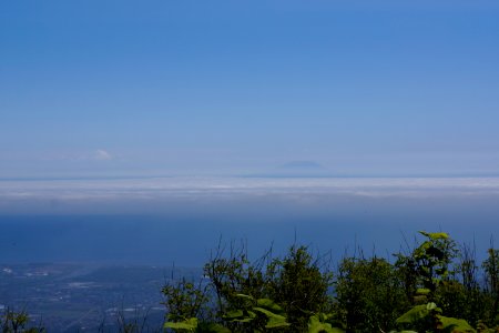 有珠山から見える噴火湾（内浦湾）と駒ケ岳 photo