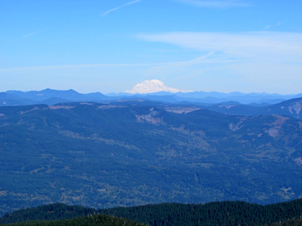 View from Larch Mountain at Columbia River Gorge in OR