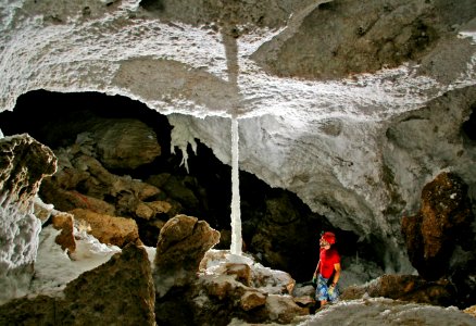 Gypsum column (Wizard's Staff, Lechuguilla Cave, New Mexico, USA) photo