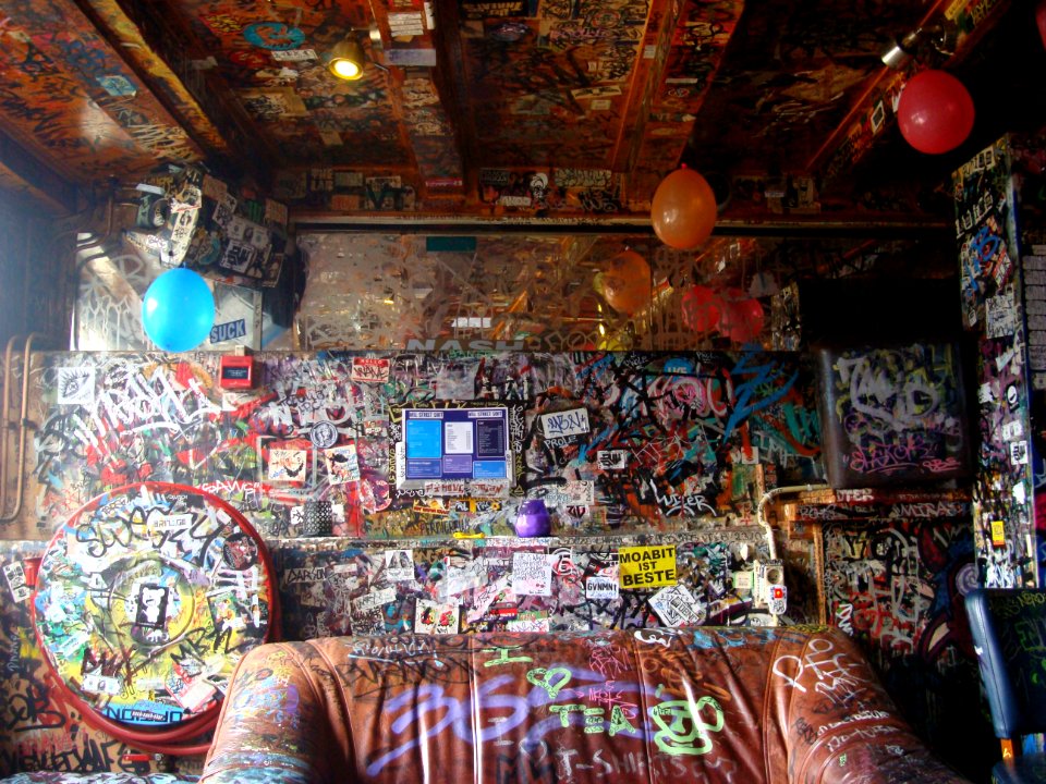 Hill Street Blues, Amsterdam