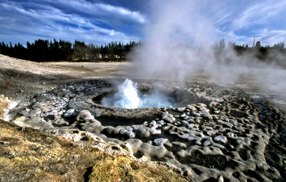 Crater Hills Geyser (1977) 1