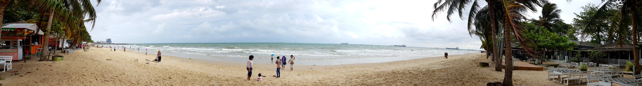 2018-09-08 Balikpapan Kemala Beach Panorama