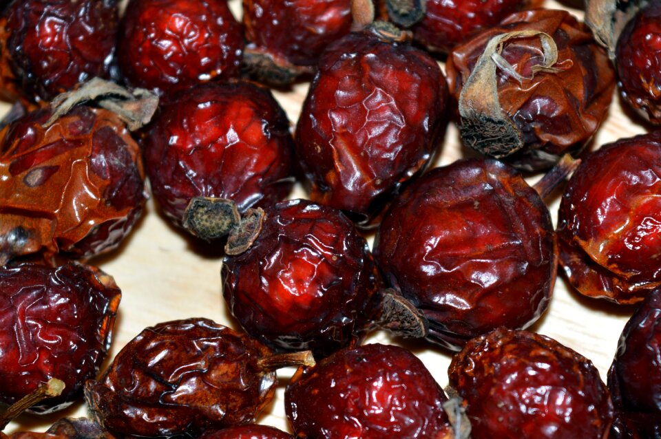 Vitamins dried berries nutrition