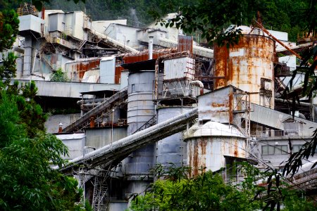 奥多摩工業 氷川工場