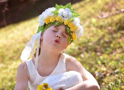 Face flower child flowers photo