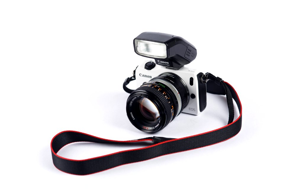 EOS M Front Left with Flash