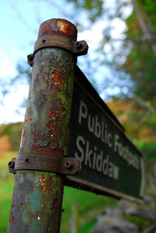 Hiking path route