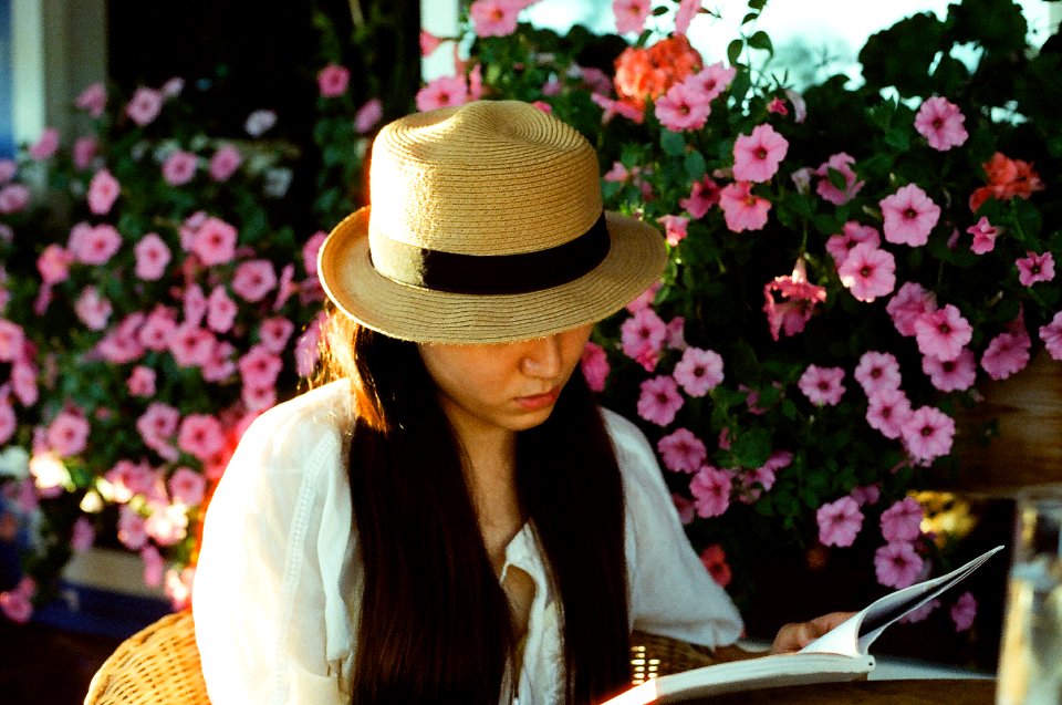 Reading amongst Flowerbed