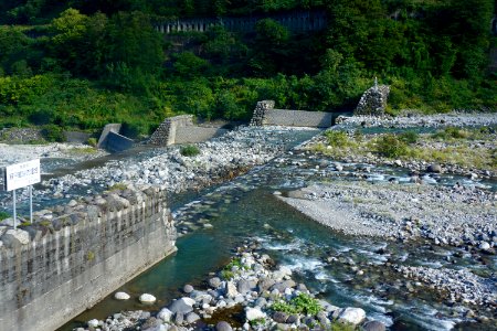 瀬戸蔵砂防堰堤（常願寺川）
