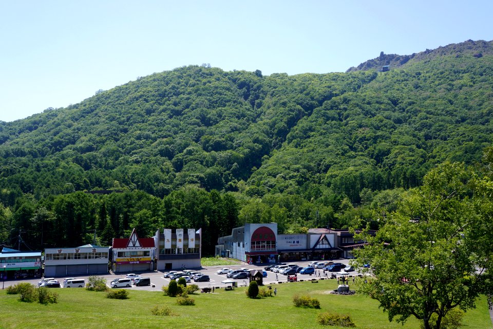 昭和新山 / Mt. Showa-Shinzan