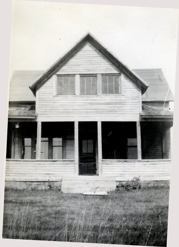 Farmhouse, Edgewater