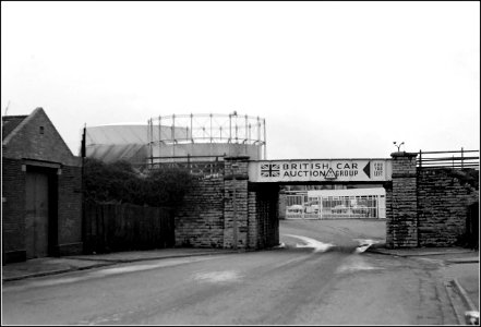 Looking west in Grangetown photo