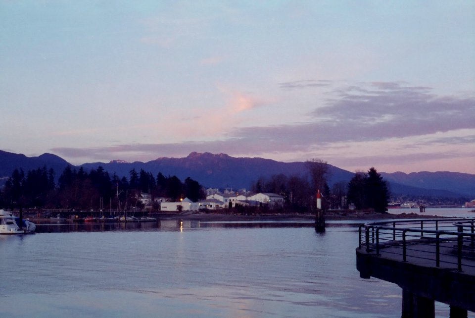 Ocean and Mountains, Vancouver