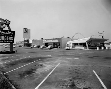 Vintage McDonalds - 10207 Lakewood Blvd.Downey, CA 90241