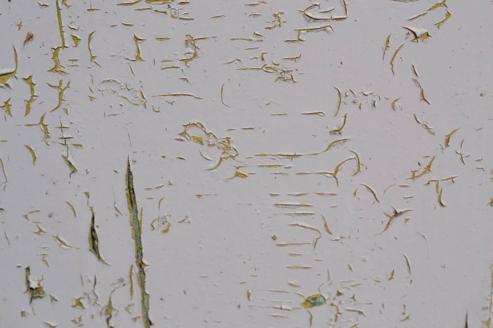 Cracked paint