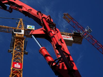 Cranes construction work technology