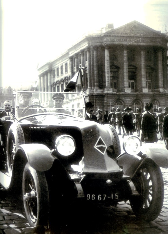 Gaston Doumergue (June 1924) in a Renault 40 CV